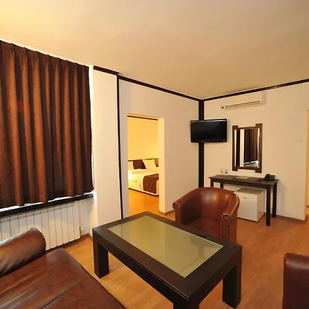 Hotel Melnik Хотел Мелник 3*