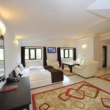 ホテル メルニック