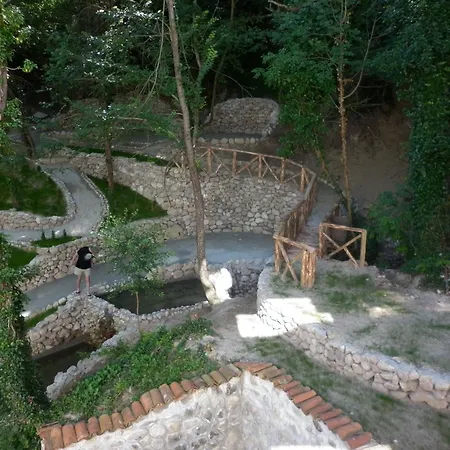 فندق Hotel Melnik Хотел Мелник 3*