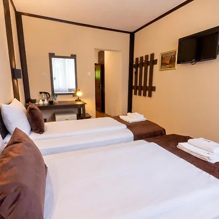Hotel Melnik Хотел Мелник 3*