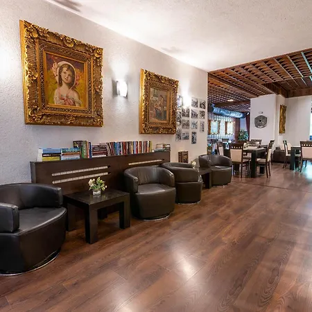 מלון Hotel Melnik Хотел Мелник 3*