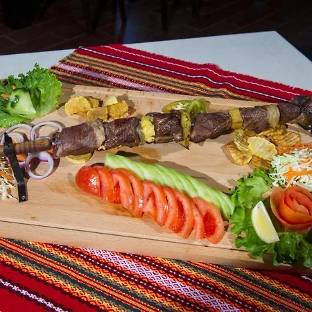 فندق Hotel Melnik Хотел Мелник 3*