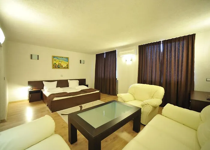 Hotel Melnik Хотел Мелник Hotel Melnik (Blagoevgrad)