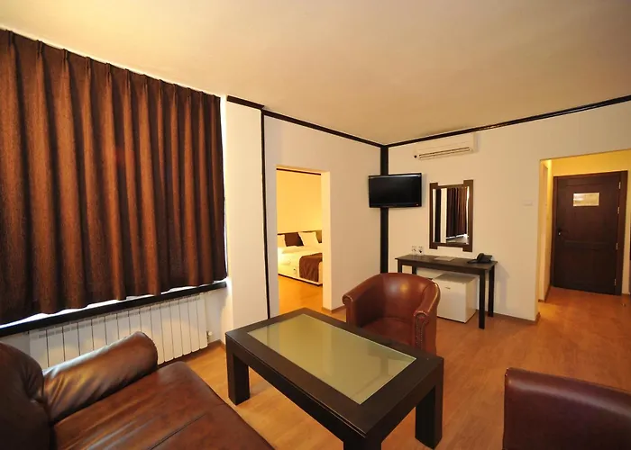 Hotel Melnik Хотел Мелник 3*